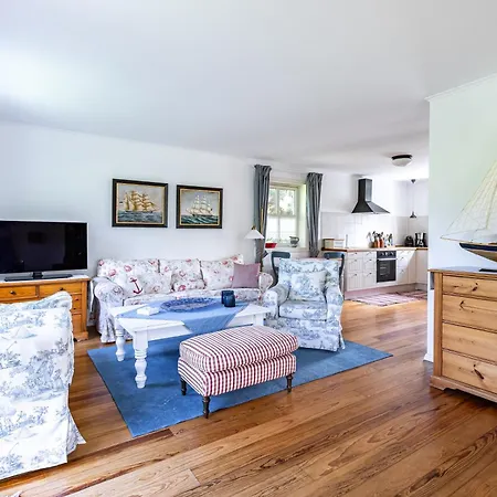 Bootshus Ferienhaus Wieck